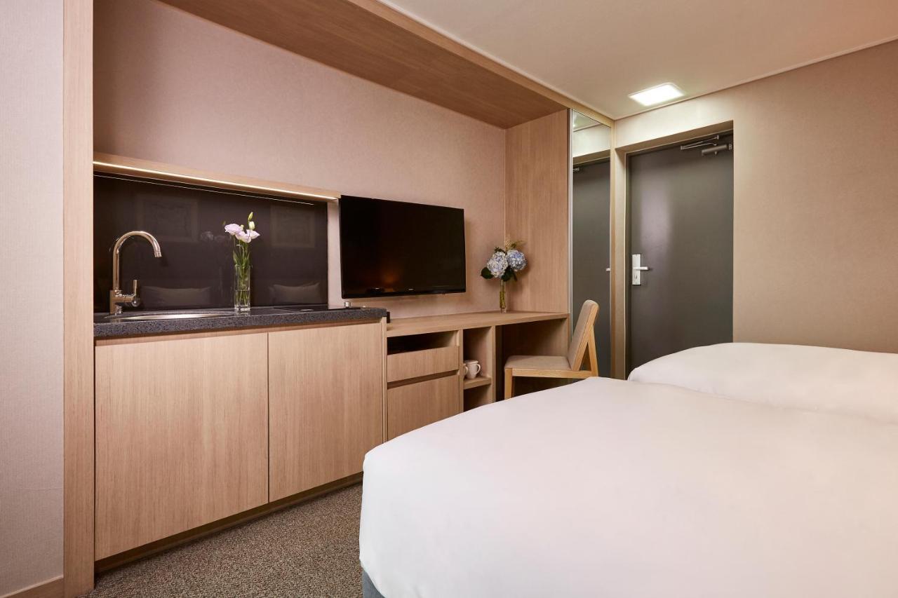 Raonstay In Perla Hotel Jinju Εξωτερικό φωτογραφία